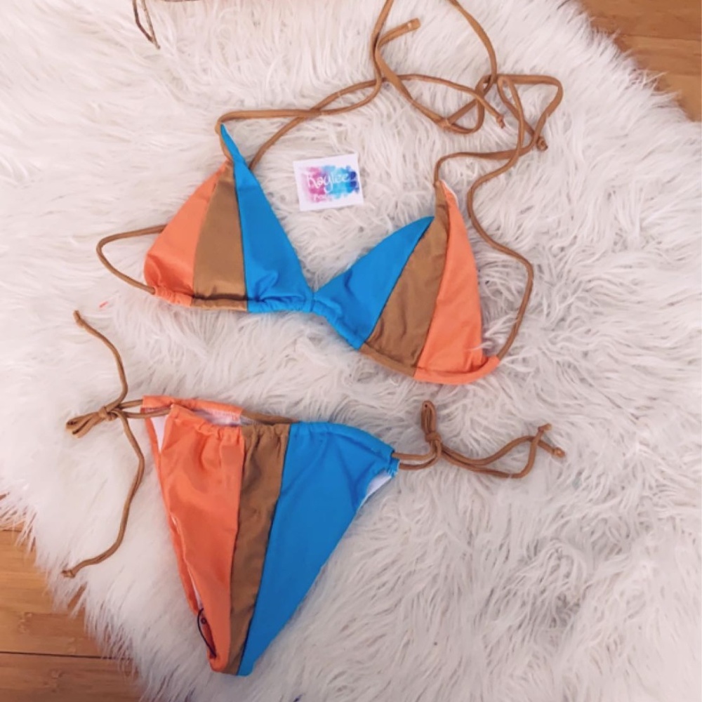 Color block halter top bikini et - Picture 2 of 8